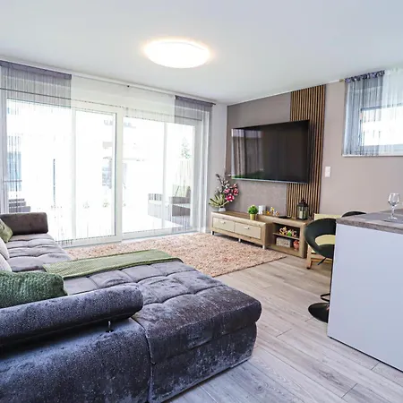Apartman Hullam Seaside Balatonlelle, Ajandek Sup Hasznalattal!! Free Sup *