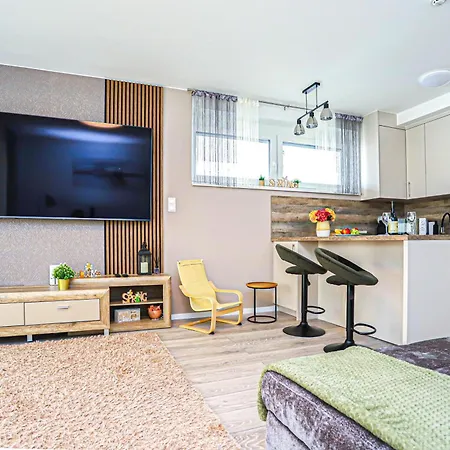 Apartment Hullam Seaside